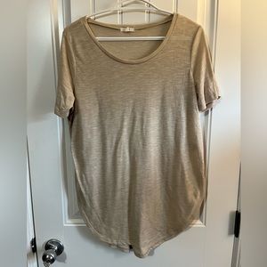 Basic Size large t-shirt